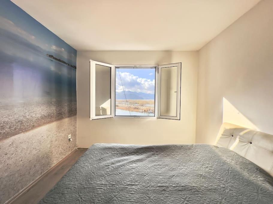 Jg Sunny Balcony Skadar Appartamento *
