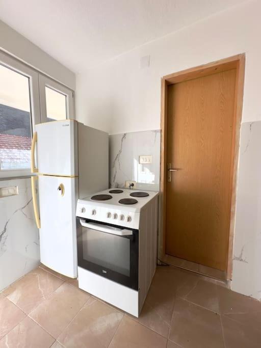 Appartamento Jg Sunny Balcony Skadar